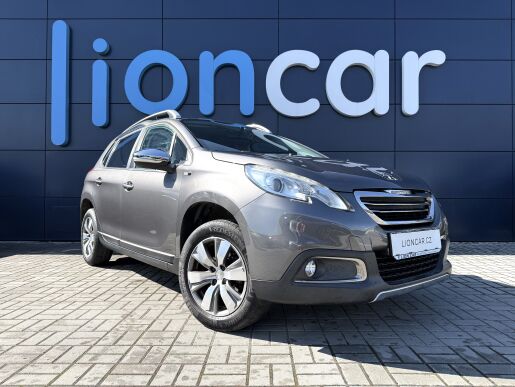 Peugeot 2008 STYLE, 82 koní, Navigace, Park