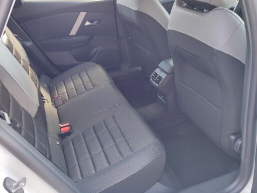 Citroën C4 PLUS 1,2PT 130k AUTOMATICKÁ PŘEVODOVKA EAT8 