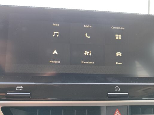 Citroën C4 PLUS 1,2PT 130k AUTOMATICKÁ PŘEVODOVKA EAT8 