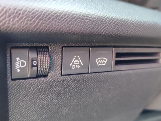 Citroën C4 PLUS 1,2PT 130k AUTOMATICKÁ PŘEVODOVKA EAT8 