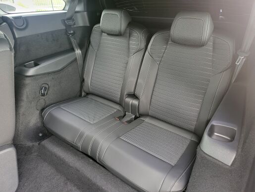 Peugeot 5008 GT Hybrid 145 e-DCS6