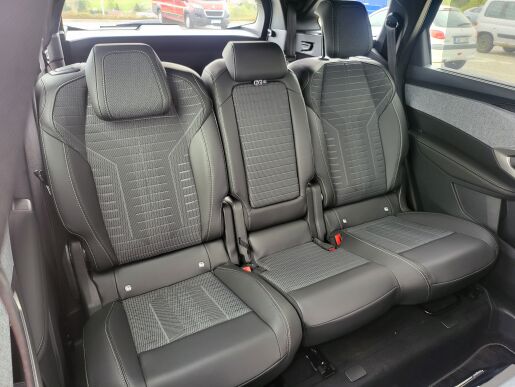 Peugeot 5008 GT Hybrid 145 e-DCS6