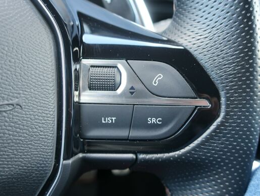 Peugeot 5008 GT LINE 5008 1.6 PT 133kW