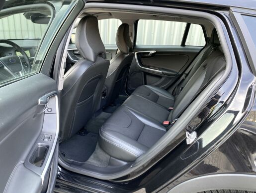Volvo V60 CrossCountry D4 AWD