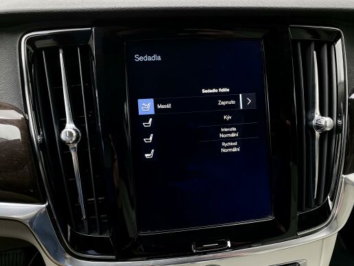 Volvo V90 D5 AWD // INSCRIPTION //