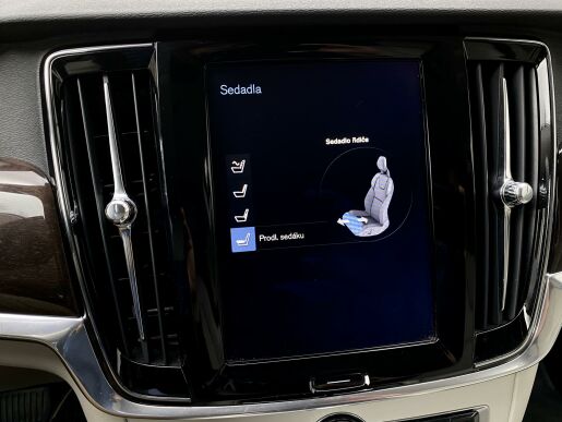 Volvo V90 D5 AWD // INSCRIPTION //