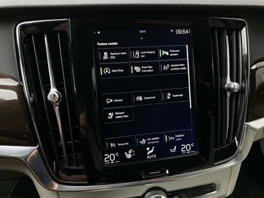 Volvo V90 D5 AWD // INSCRIPTION //