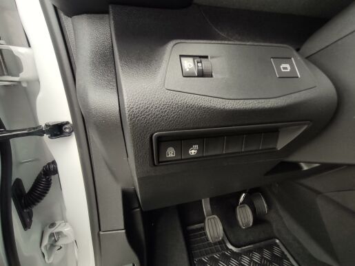 Peugeot Rifter LONG ALLURE 1.5HDI MAN6 N1 136