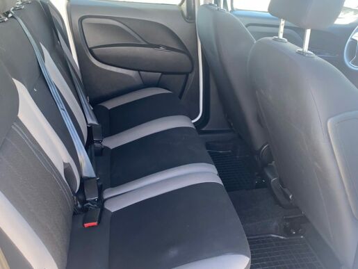 Fiat Dobló cargo Combi L2H1 1,6 MJET 105k