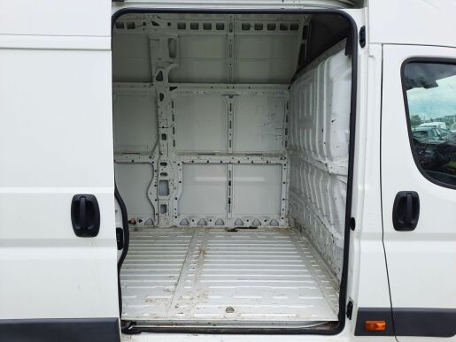 Peugeot Boxer FG 4350 L4H3 2,0BHDi 160k M6