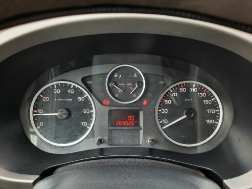 Peugeot Partner Tepee OUTDOOR 1,6 HDI 115k M5