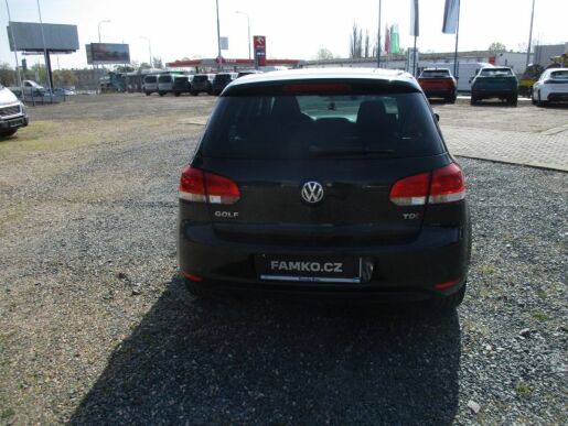 Volkswagen Golf 1.6 TDi