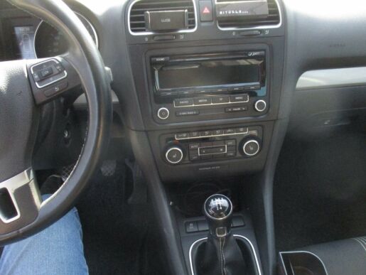 Volkswagen Golf 1.6 TDi
