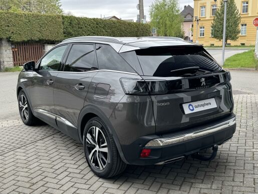 Peugeot 3008 GT 1.6 Hybrid 300k EAT8 4x4