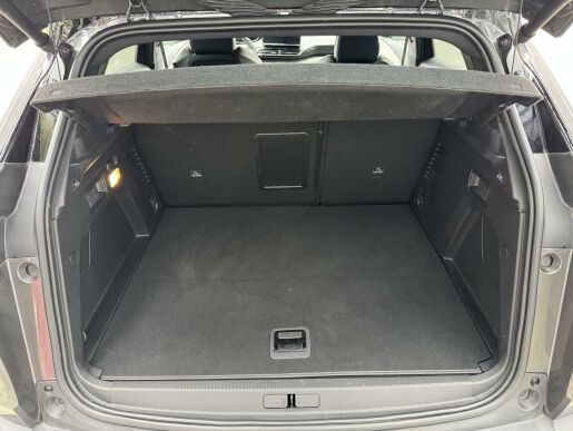 Peugeot 3008 GT 1.6 Hybrid 300k EAT8 4x4