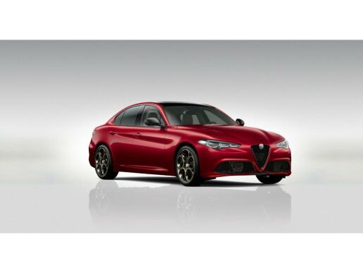 Alfa Romeo Giulia 2.2 JTDm 210k AT8 ZF Q4 4x4 In