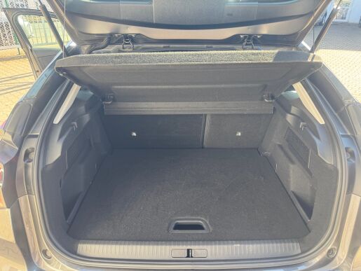Citroën C4 Feel Pack 1.2 130 MAN6 Záruka 5let