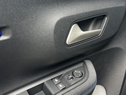 Citroën C3 PLUS 1.2 TURBO 100 S&S MAN6