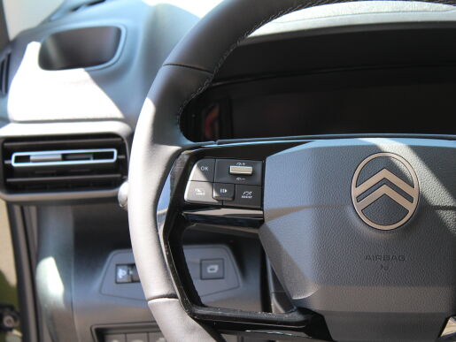 Citroën Berlingo osobní XL MAX 1.5 BlueHDi 130 S&S MAN6