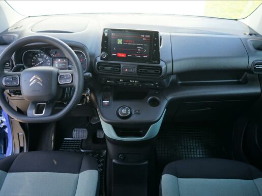 Citroën Berlingo osobní 1,2 EAT8 7 míst  Feel XL tažné