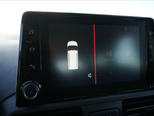 Citroën Berlingo osobní 1,2 EAT8 7 míst  Feel XL tažné