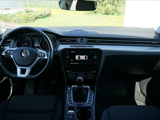 Volkswagen Arteon 1,5 TSI  Basis