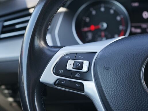 Volkswagen Arteon 1,5 TSI  Basis
