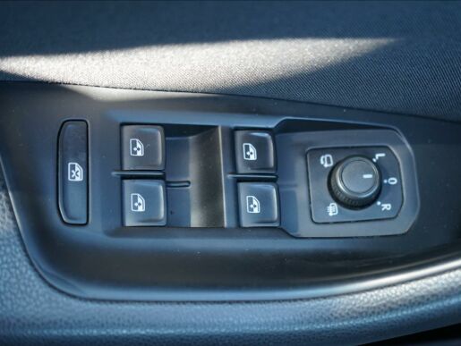 Volkswagen Arteon 1,5 TSI  Basis