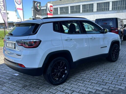 Jeep Compass 1.3T 130K Night Eagle