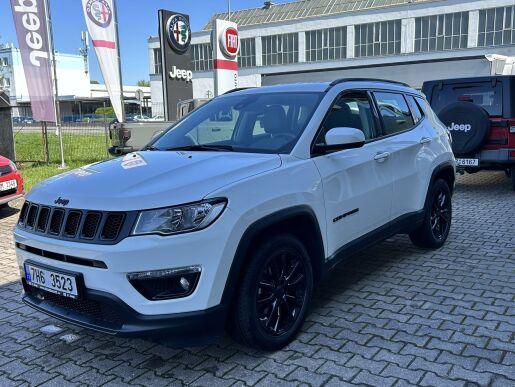 Jeep Compass 1.3T 130K Night Eagle