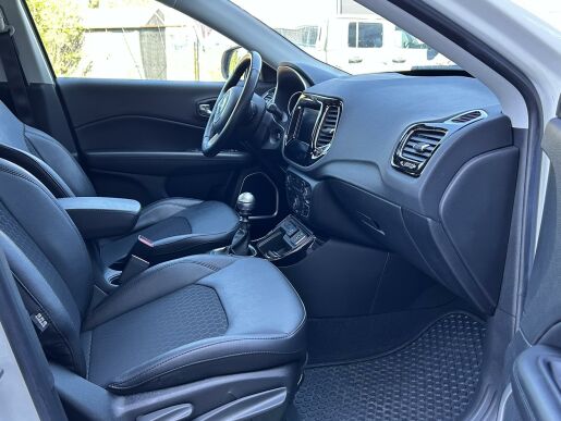 Jeep Compass 1.3T 130K Night Eagle