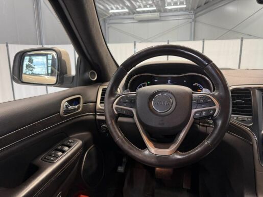 Jeep Grand Cherokee SUMMIT 3,0L V6 CRD