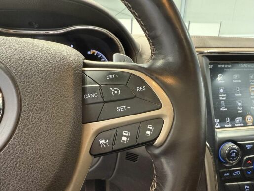 Jeep Grand Cherokee SUMMIT 3,0L V6 CRD
