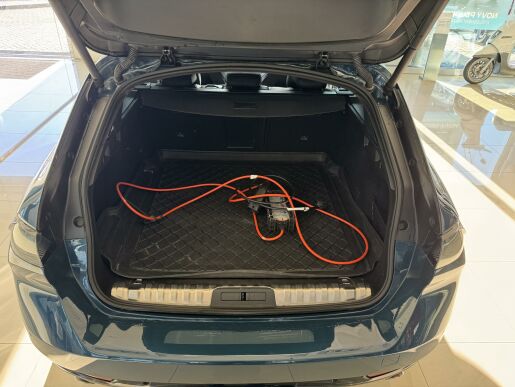 Peugeot 508 SW GT LINE HYBRID 225 e-EAT8