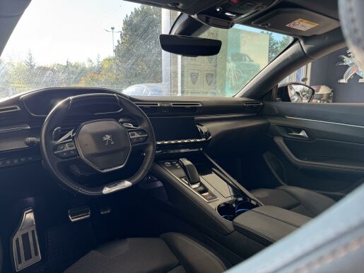 Peugeot 508 SW GT LINE HYBRID 225 e-EAT8