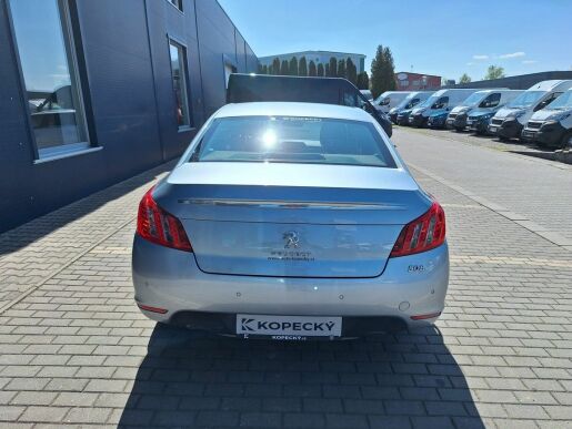 Peugeot 508 1,6i 115kW M6