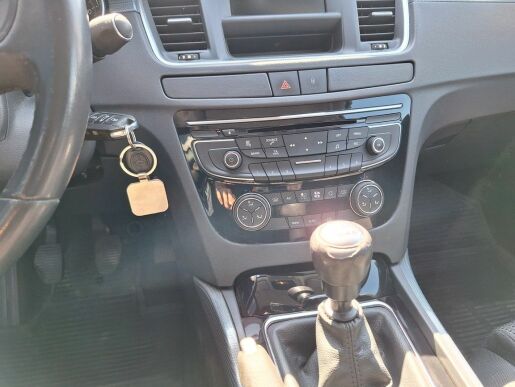 Peugeot 508 1,6i 115kW M6