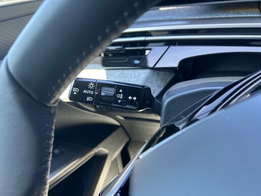 Peugeot 3008 ALLURE Hybrid 145k e-DCS6