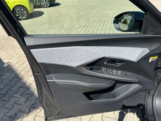 Peugeot 3008 ALLURE Hybrid 145k e-DCS6