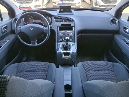 Peugeot 5008 ACTIVE 1.6 HDi 88 kW