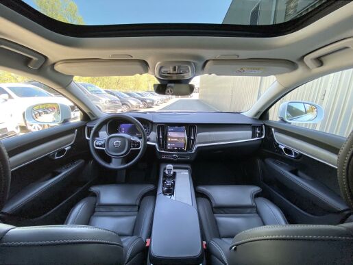 Volvo V90 CC B5 (nafta) AWD // ULTIMATE