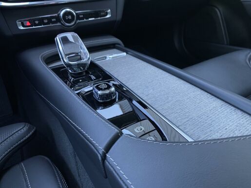 Volvo V90 CC B5 (nafta) AWD // ULTIMATE