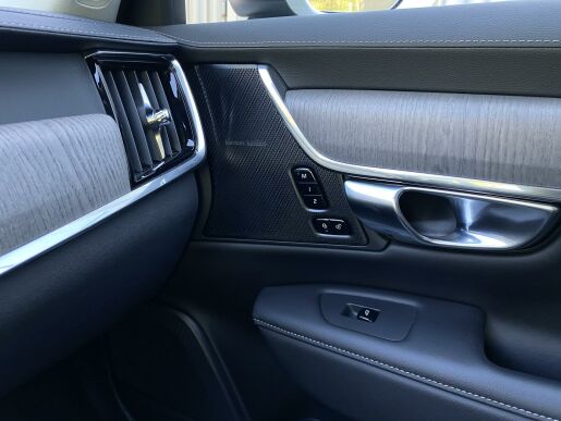 Volvo V90 CC B5 (nafta) AWD // ULTIMATE