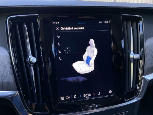 Volvo V90 CC B5 (nafta) AWD // ULTIMATE