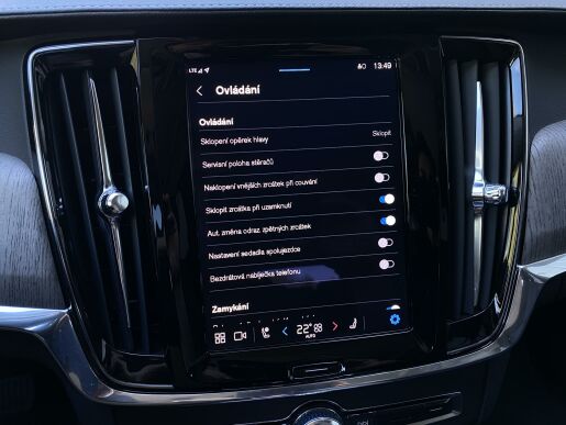 Volvo V90 CC B5 (nafta) AWD // ULTIMATE