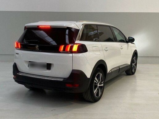 Peugeot 5008 ALLURE 1.2 PureTech 130k EAT8
