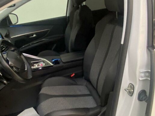 Peugeot 5008 ALLURE 1.2 PureTech 130k EAT8