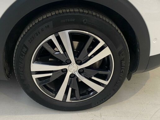 Peugeot 5008 ALLURE 1.2 PureTech 130k EAT8