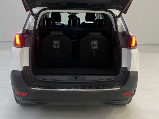 Peugeot 5008 ALLURE 1.2 PureTech 130k EAT8
