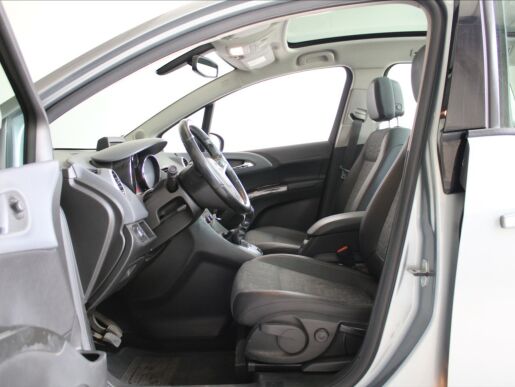 Opel Meriva 1,7 CDTi 81kW Pano NAVI ČR